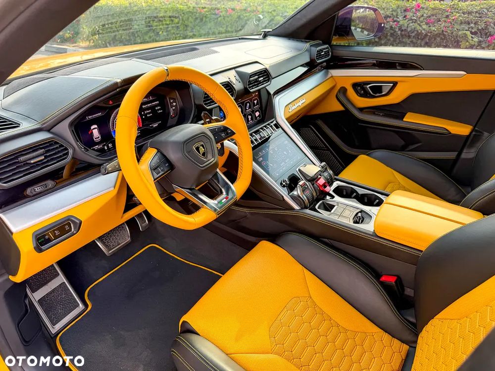 Lamborghini Urus - 7