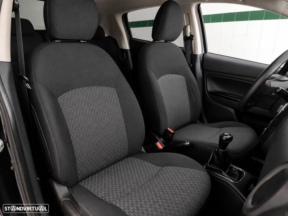 Mitsubishi Space Star 1.2 Intense - 11