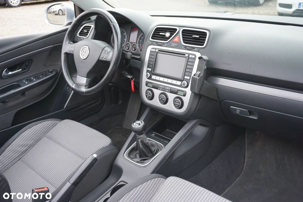 Volkswagen Eos 2.0 TDI DPF Sport & Style - 18