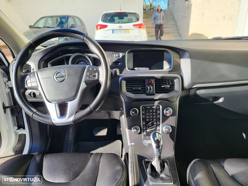 Volvo V40 1.5 T3 Sport Edition R Geartronic - 2