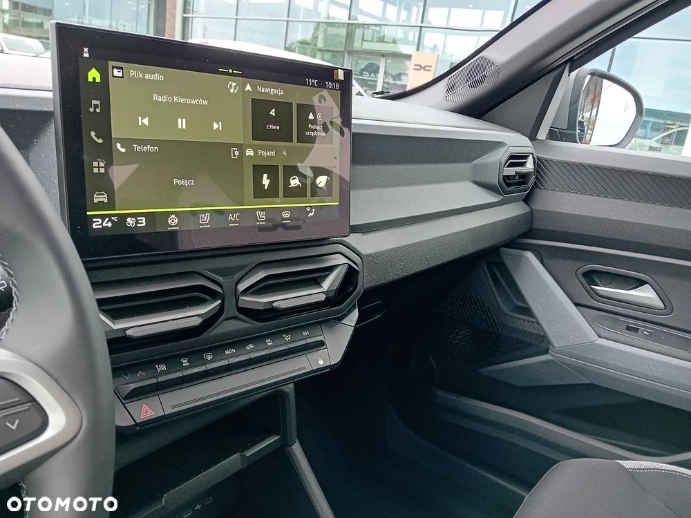 Dacia Duster 1.8 Full Hybrid 155 Journey MMT - 21