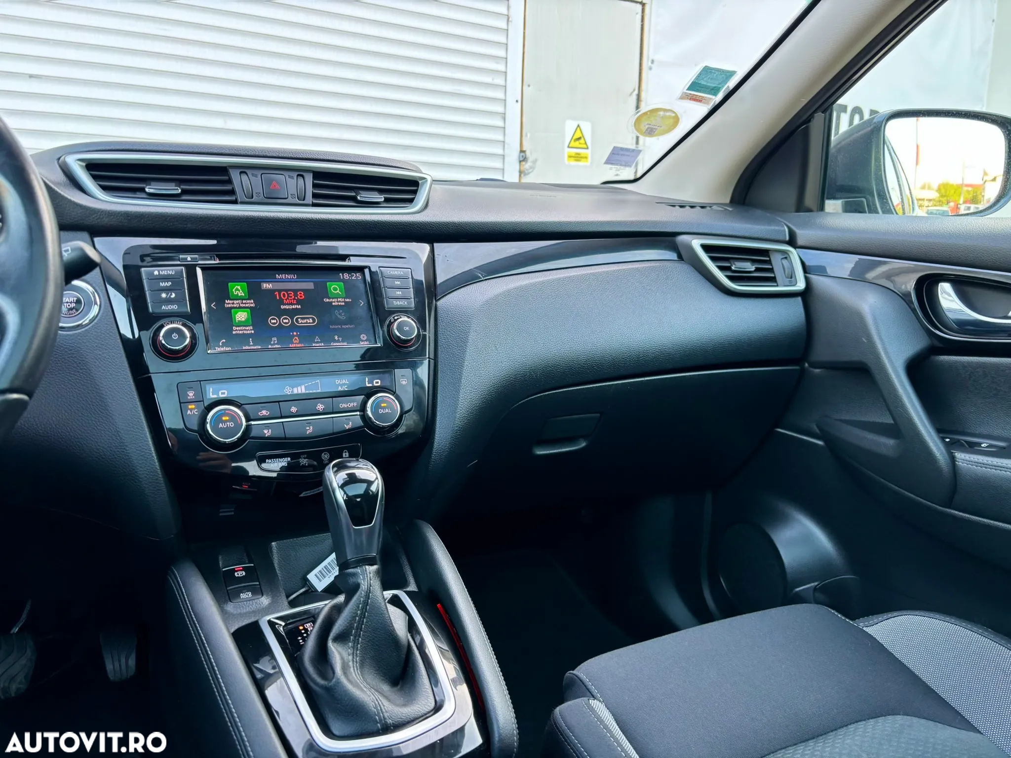 Nissan Qashqai 1.5 DCI DCT N-CONNECTA - 21