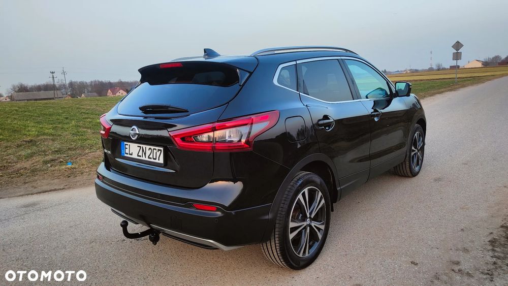 Nissan Qashqai 1.2 DIG-T Xtronic 360 - 18