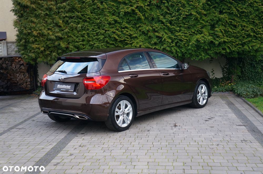 Mercedes-Benz Klasa A 180 (BlueEFFICIENCY) Urban - 14