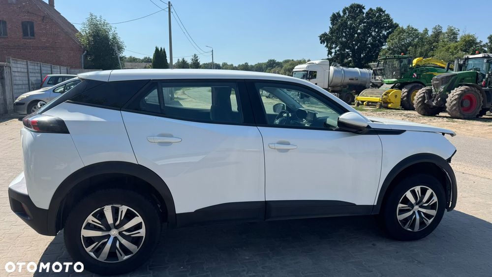 Peugeot 2008 1.5 BlueHDi Allure S&S EAT8 - 13