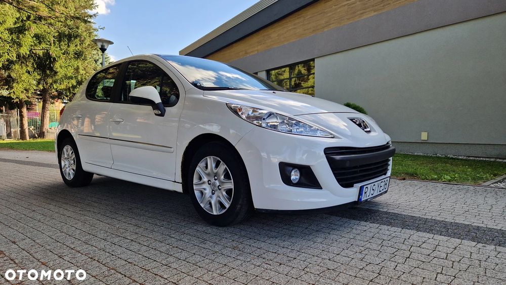 Peugeot 207 - 9