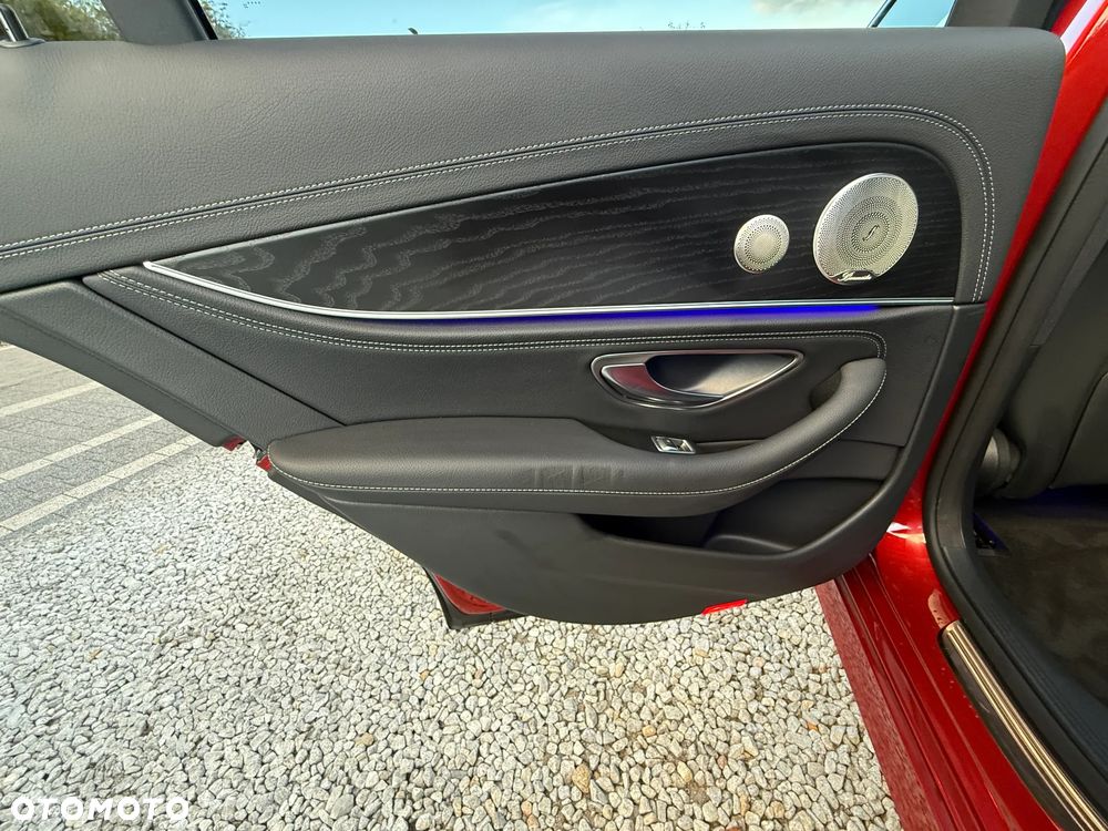 Mercedes-Benz Klasa E - 30