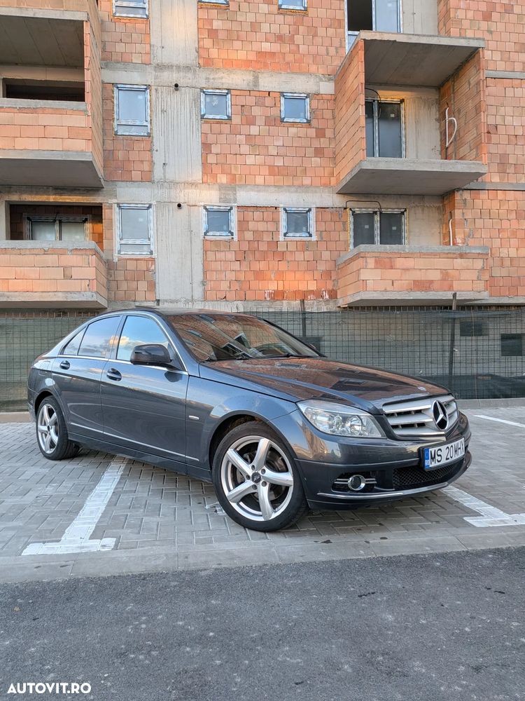 Mercedes-Benz C - 1