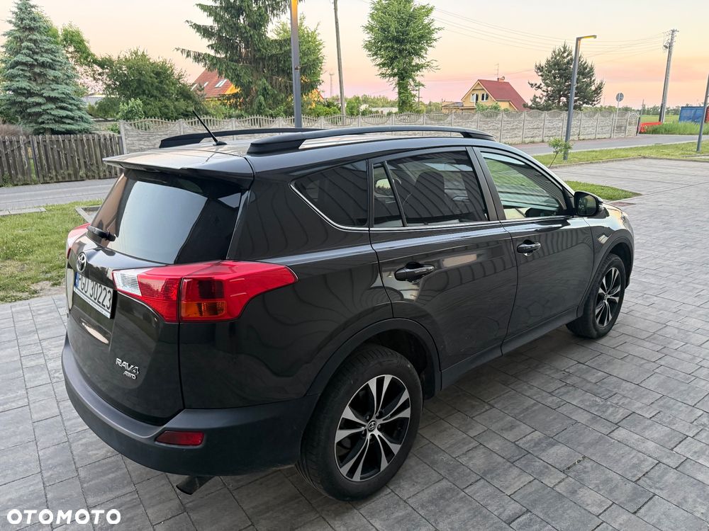 Toyota RAV4 2.0 D-4D 4x4 Edition S - 6