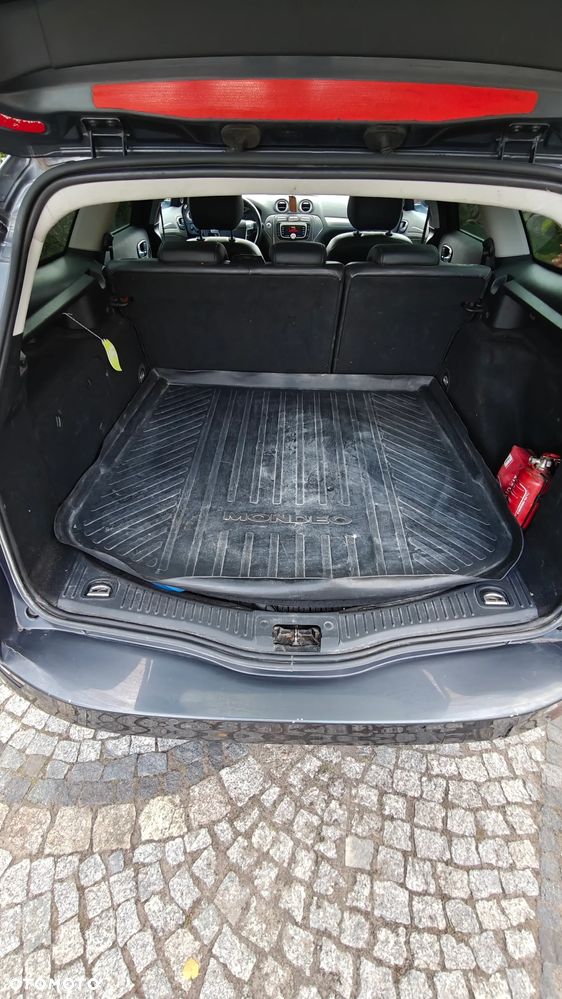 Ford Mondeo 2.2 TDCi Titanium - 9