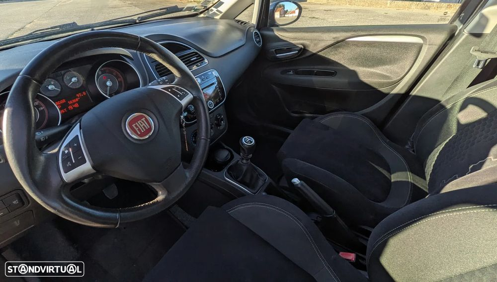 Fiat Punto 1.2 Lounge S&S - 3