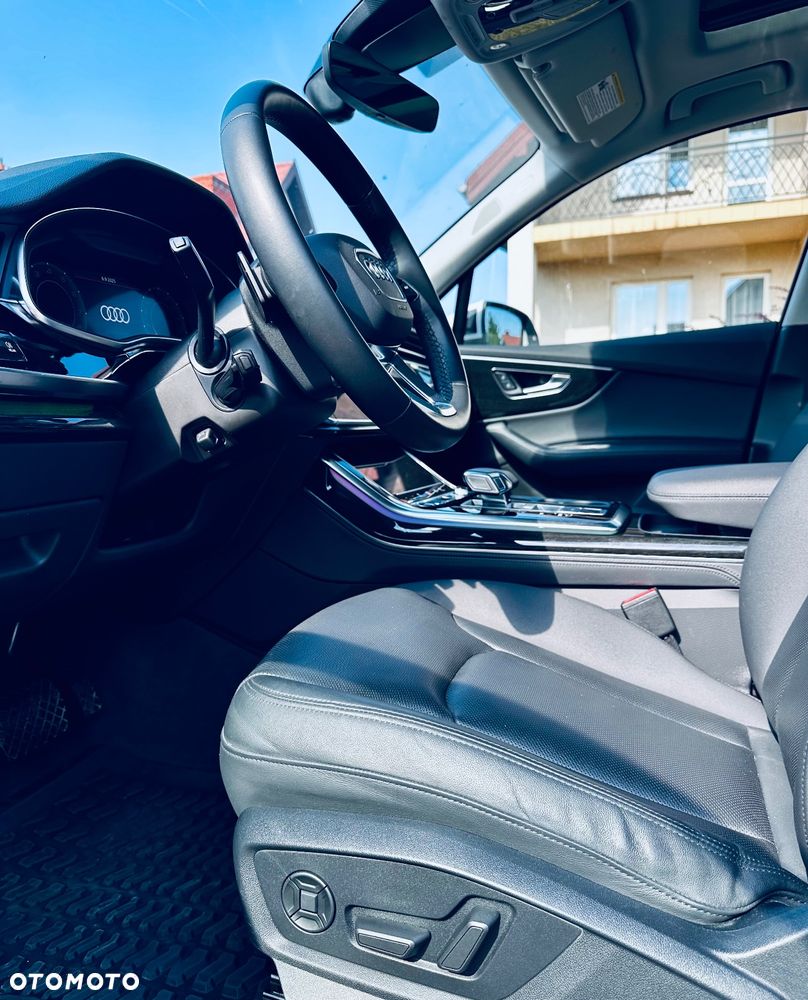 Audi Q7 55 TFSI quattro tiptronic - 15