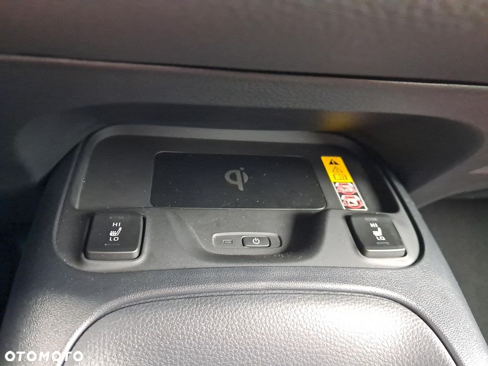 Toyota Corolla 1.8 Hybrid Comfort - 14