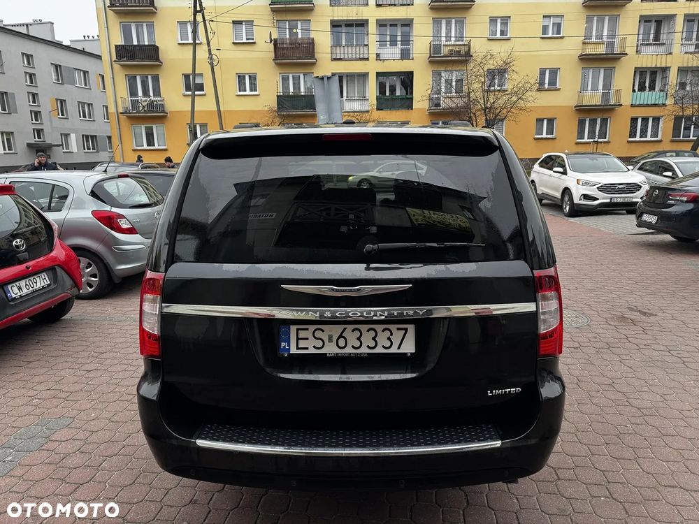 Chrysler Town & Country 3.6 Limited - 5