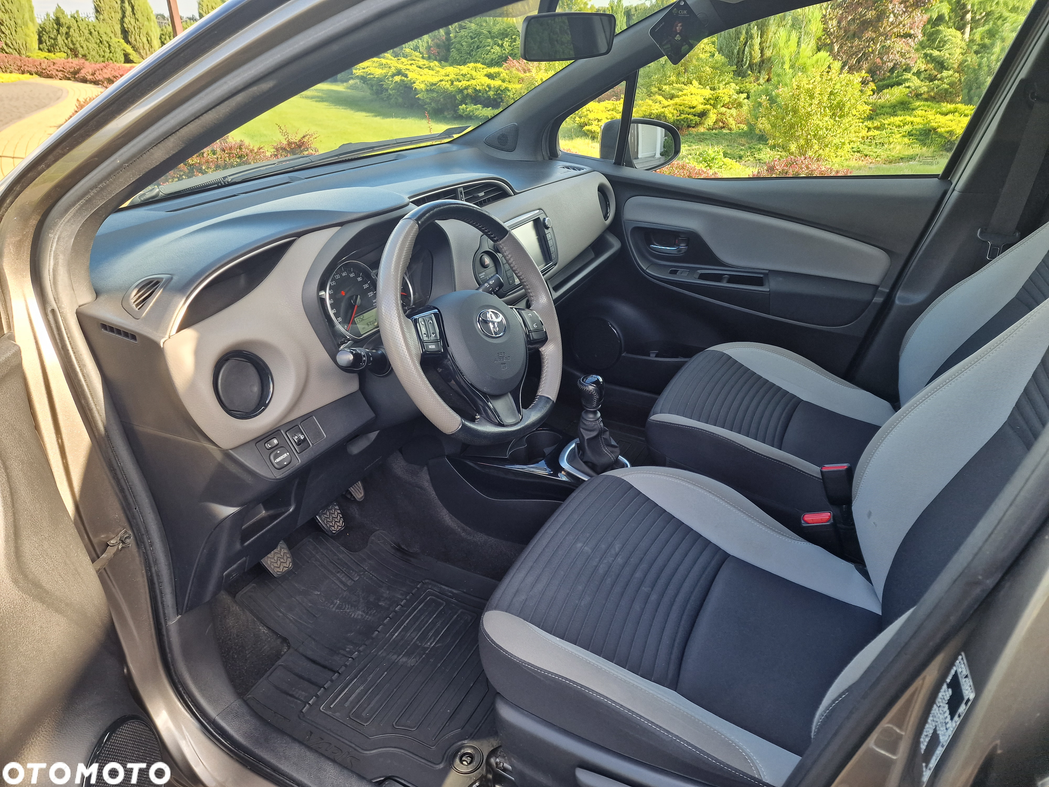 Toyota Yaris 1.33 Selection Passion - 4