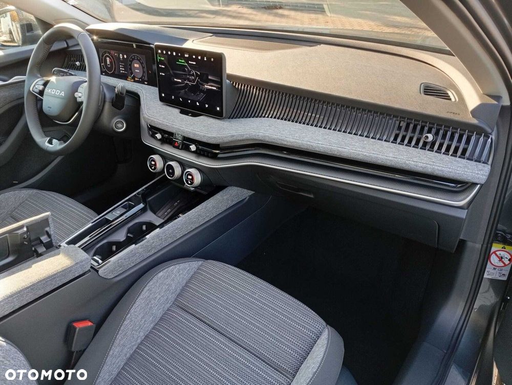 Skoda Superb 2.0 TDI SCR Edition 130 DSG - 23