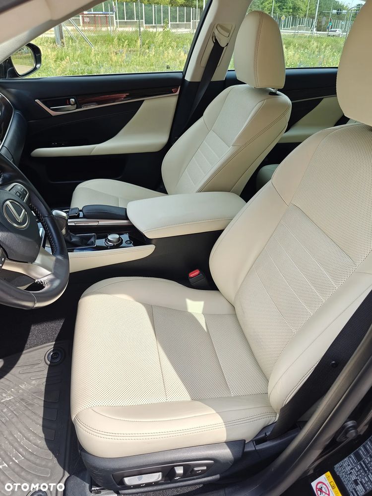 Lexus GS 200t / 300 Elegance - 13
