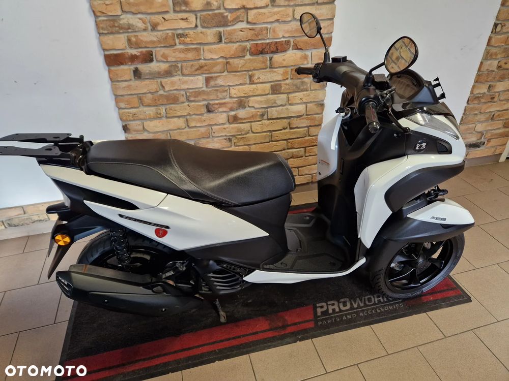 Yamaha Tricity - 25
