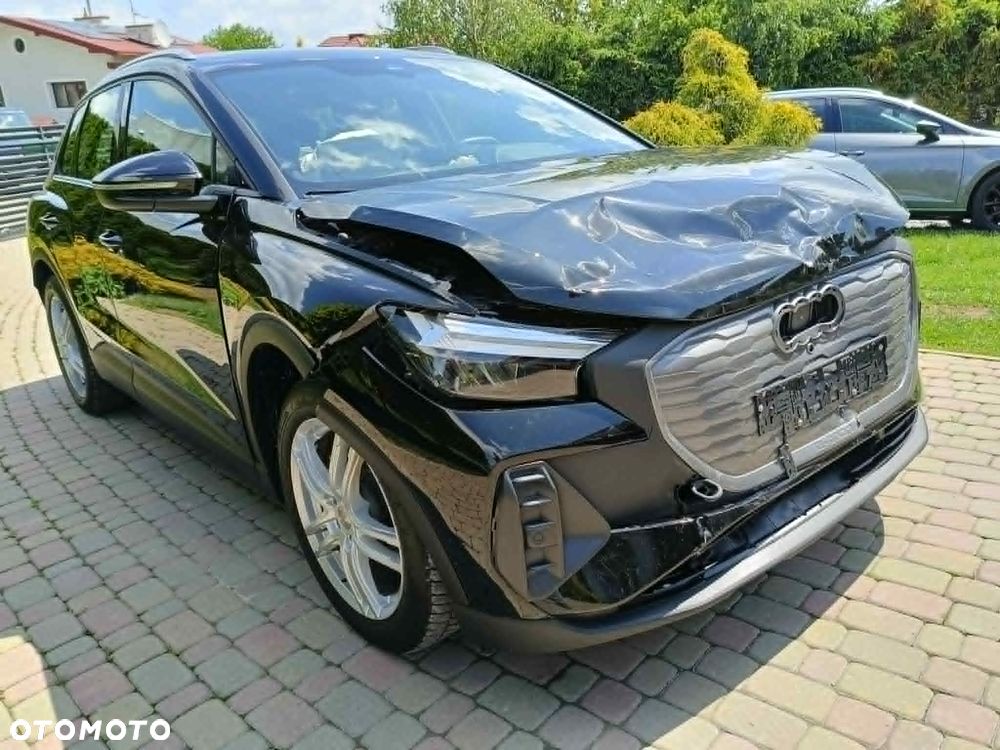 Audi Q4 e-tron 45 82kWh S Line - 4