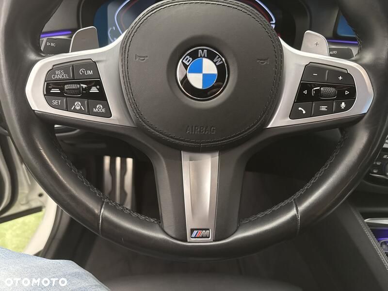 BMW Seria 5 - 13