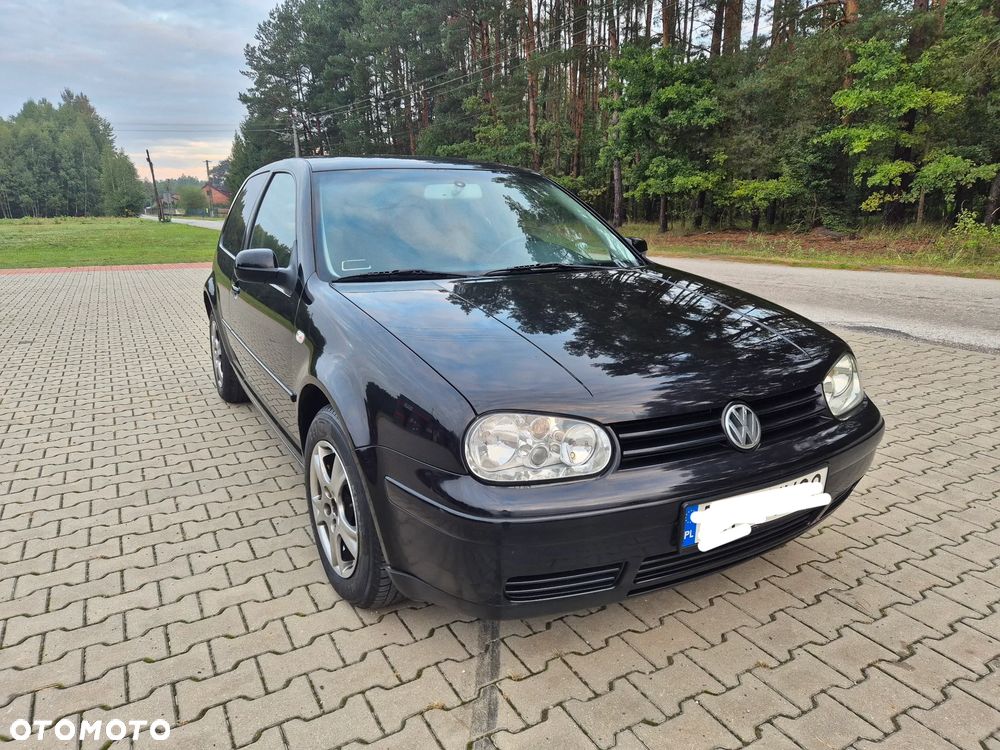 Volkswagen Golf 1.6 - 1