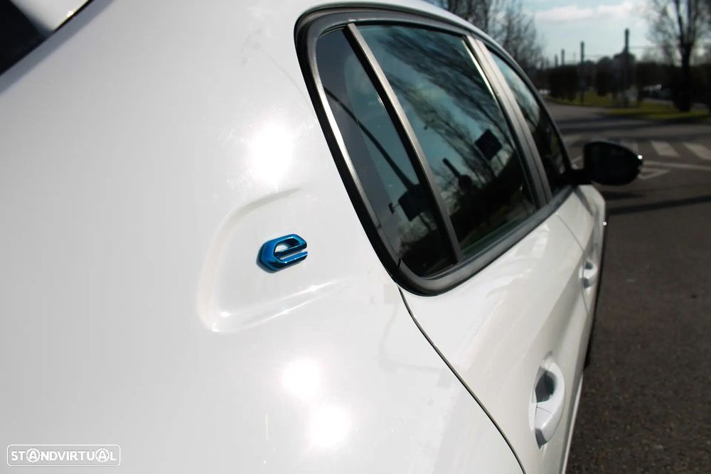 Peugeot e-208 50 kWh Active Pack - 10