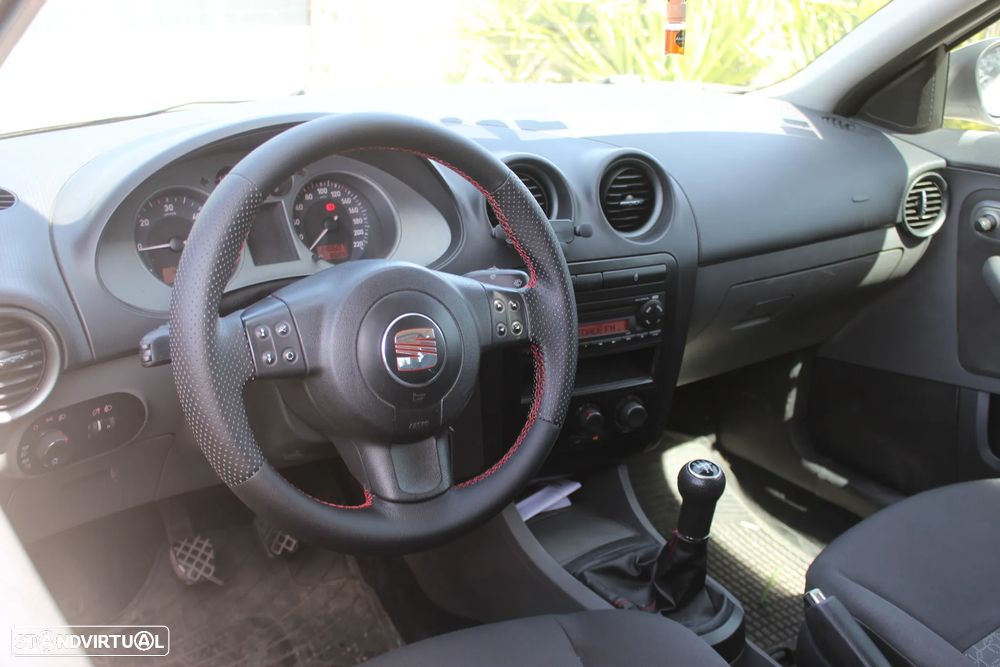 Seat IBIZA 1.4TDI 6L VAN AC - 4
