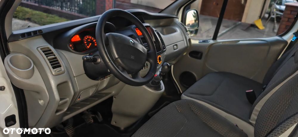 Renault Trafic - 7