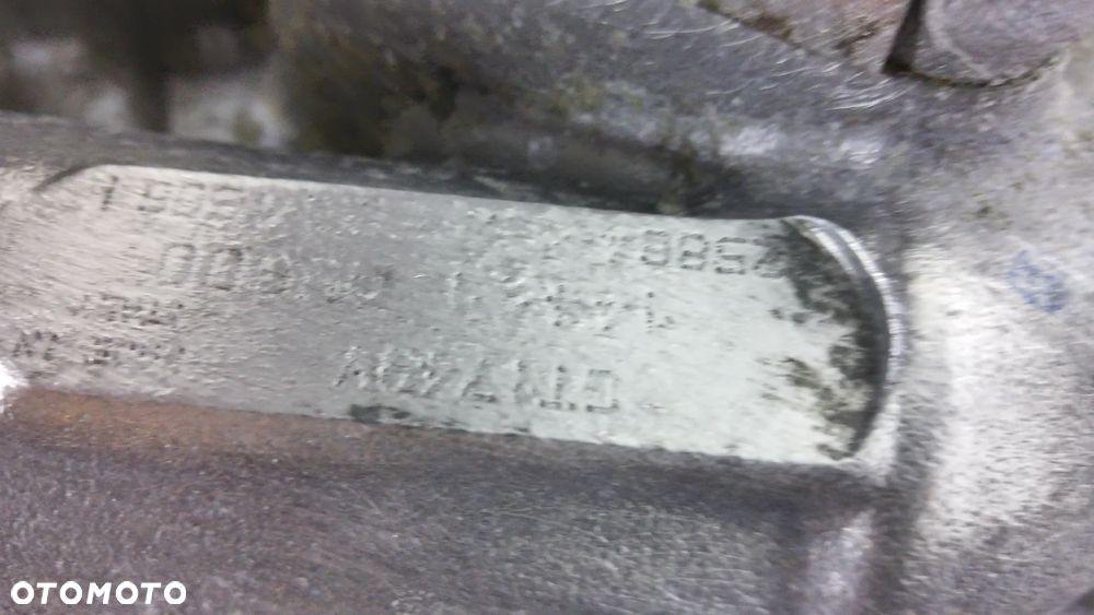 Nissan Silnik 2.2 DCI YD22 - 5