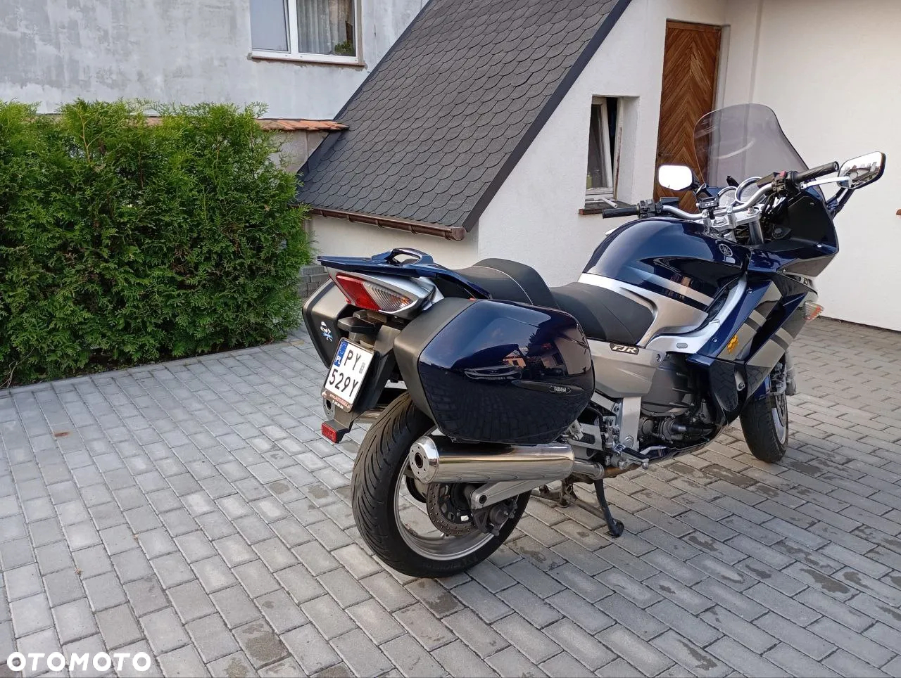 Yamaha FJR - 7