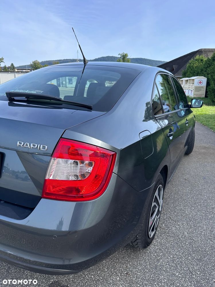 Skoda RAPID 1.2 TSI Ambition - 5