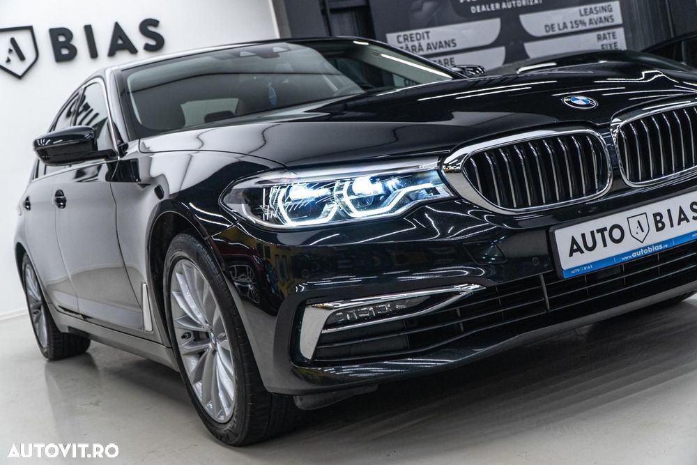 BMW Seria 5 530e iPerformance Aut. Luxury Line - 29