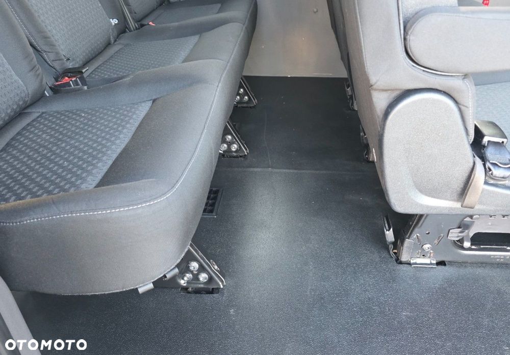 Ford Transit - 33