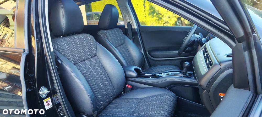 Honda HR-V 1.5 i-VTEC CVT Executive - 21