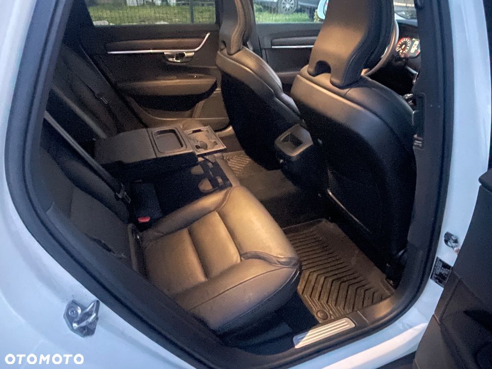 Volvo V90 Cross Country D5 AWD Geartronic Pro - 7