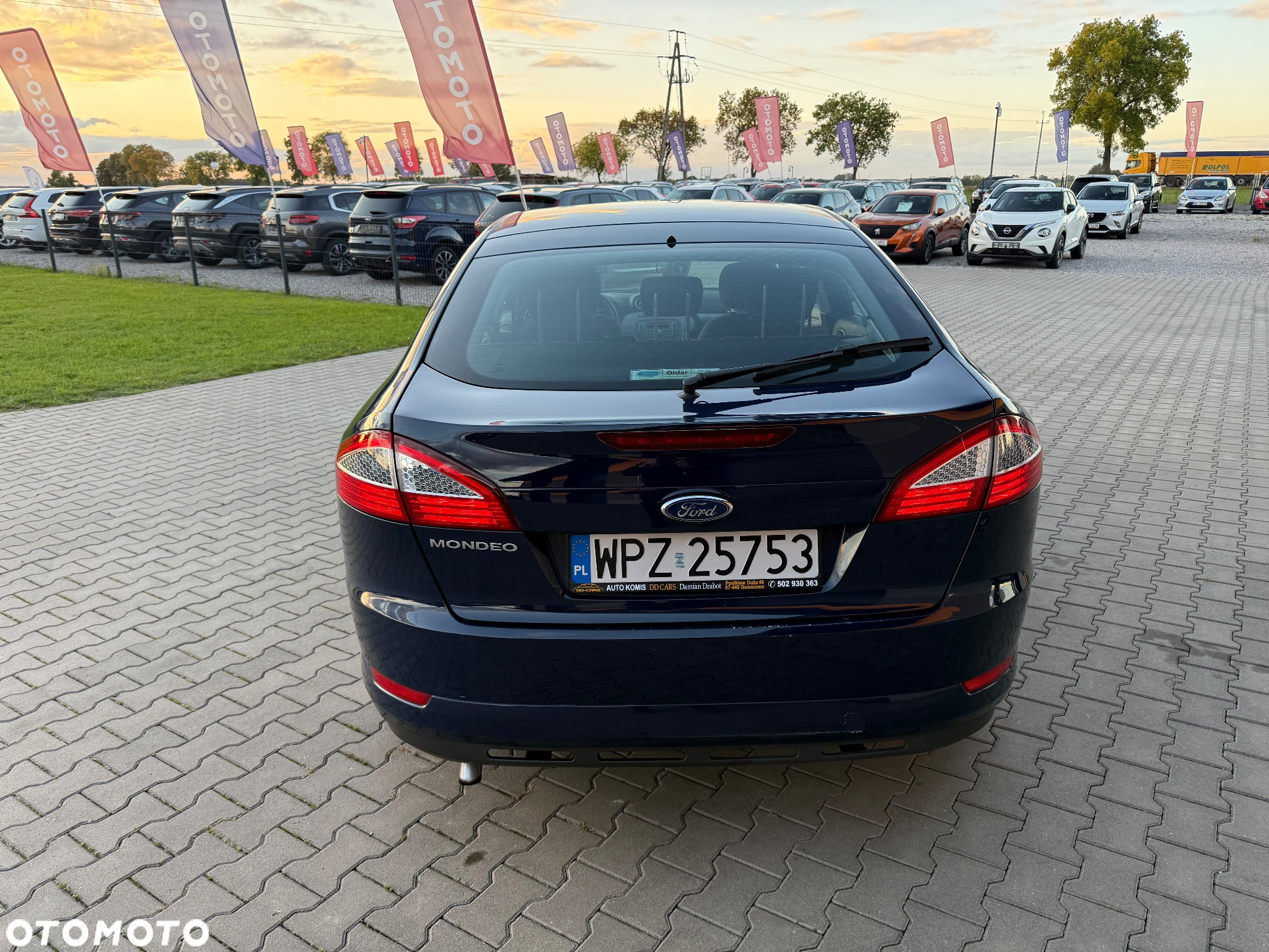 Ford Mondeo 1.6 Ambiente - 13