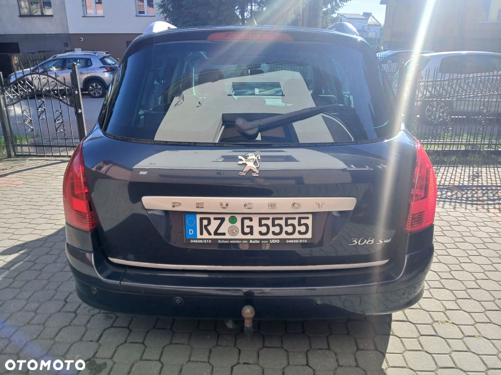 Peugeot 308 120 VTi Family - 4