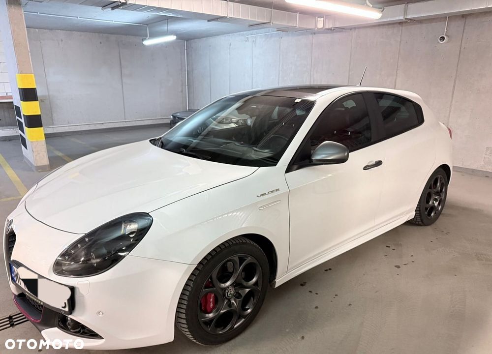 Alfa Romeo Giulietta 1750 TBi Veloce TCT - 5