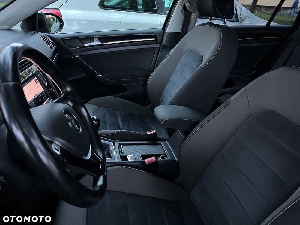 Volkswagen Golf 2.0 TDI (BlueMotion Technology) Highline - 9