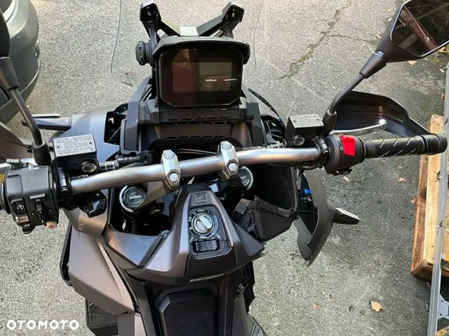 Honda ADV350 - 18