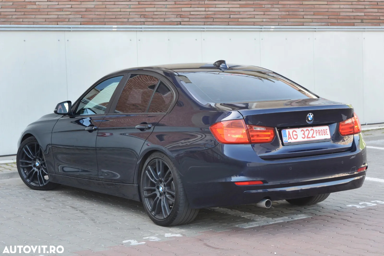 BMW Seria 3 - 23