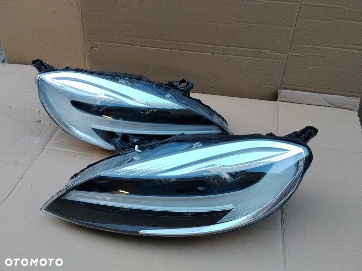 Lampa Lewa Prawa Full LED system Volvo V40 II 2 Lift bdb.stan Europa - 1