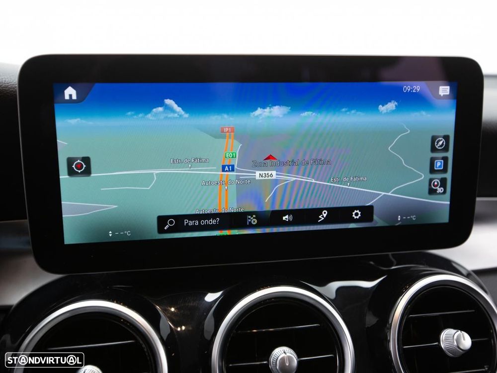 Mercedes-Benz GLC 300 de 4Matic 9G-TRONIC - 31