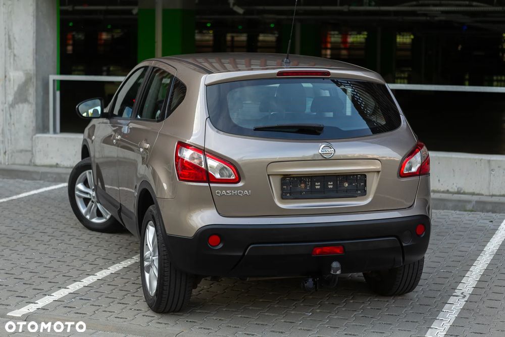 Nissan Qashqai - 14