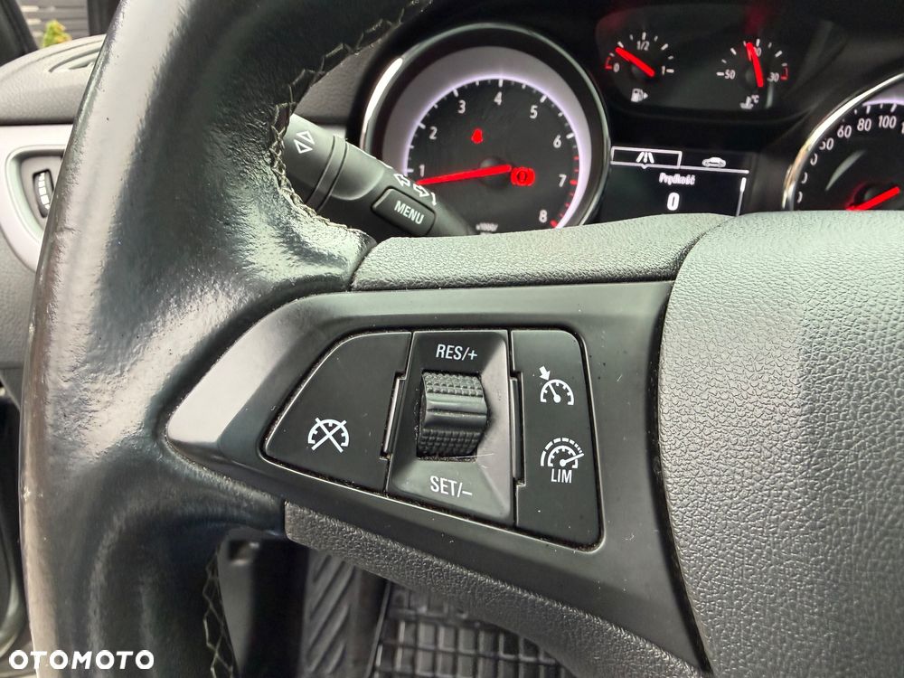 Opel Astra 1.4 T GPF Enjoy S&S - 17