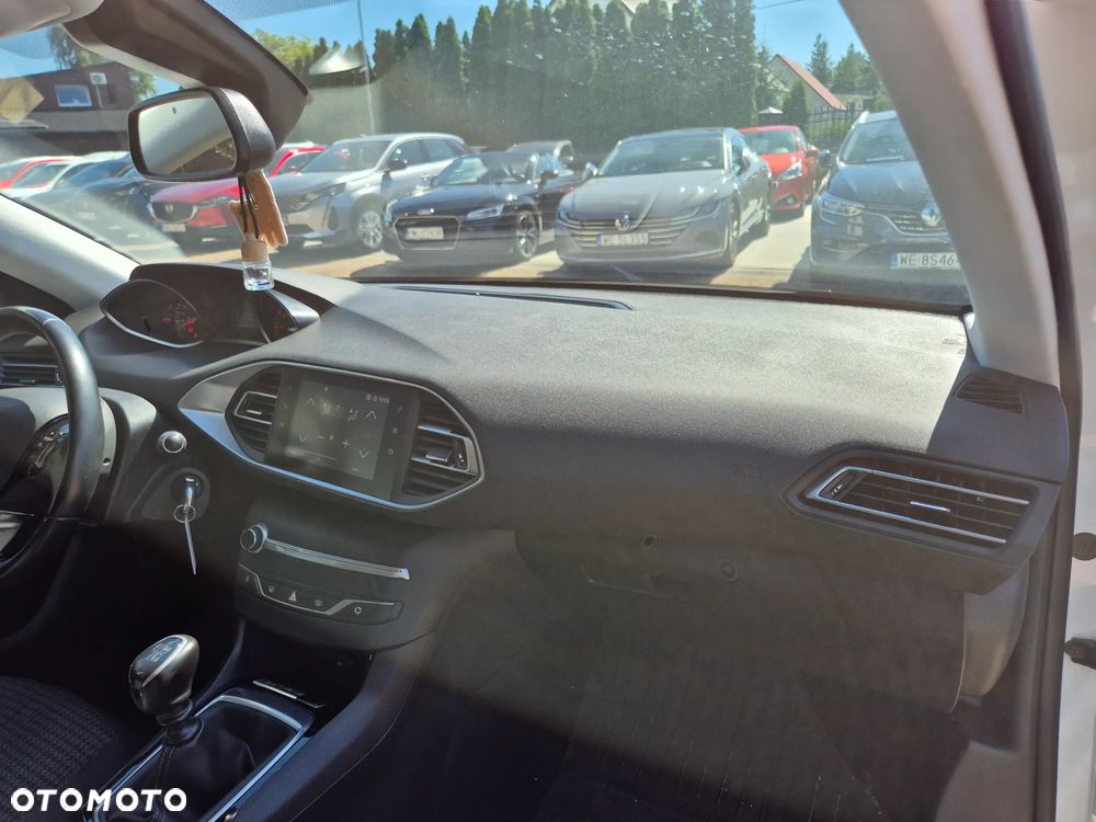 Peugeot 308 1.5 BlueHDi Active S&S - 25