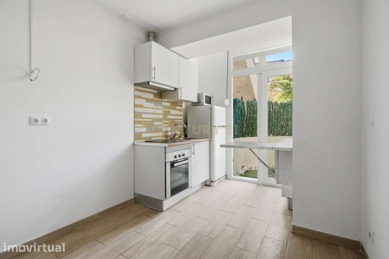 Apartamento T1 Renovado c/ Logradouro - Ajuda, Um verdadeiro luxo em L - Grande imagem: 4/26