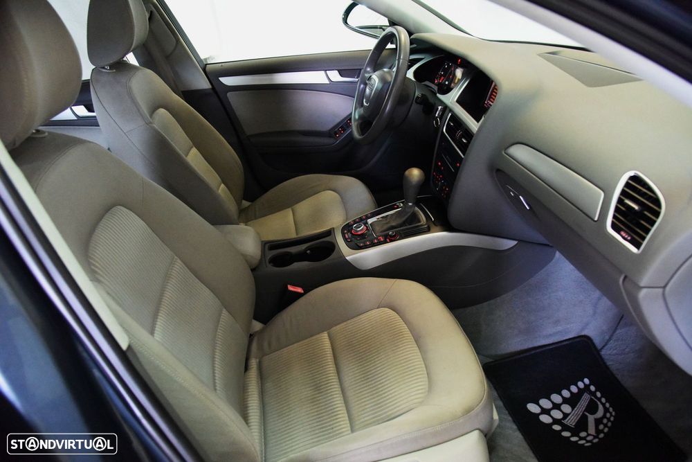 Audi A4 Avant 2.0 TDI Business Line Advance Multitronic - 24