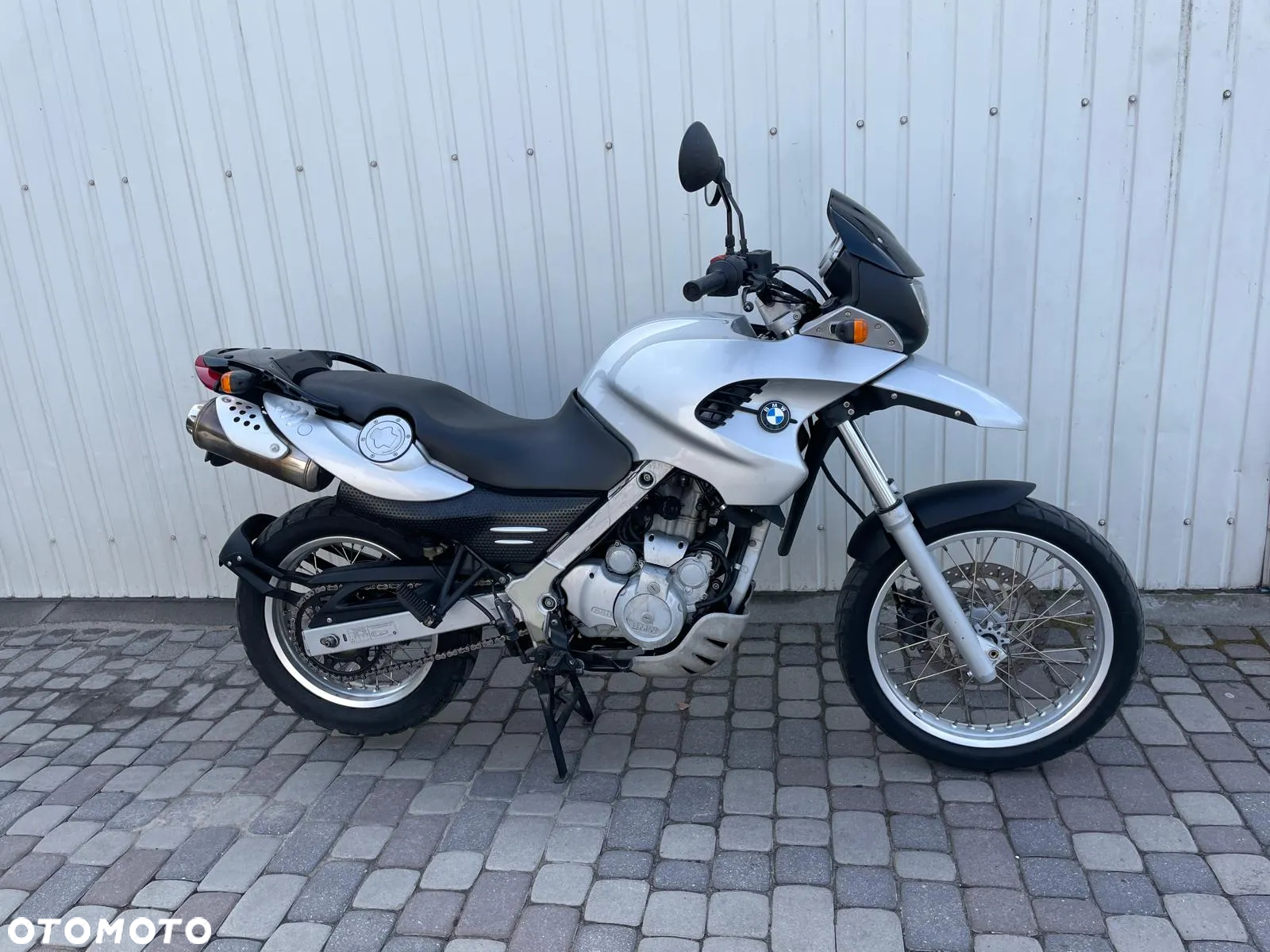 BMW F - 5