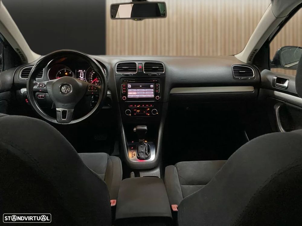 VW Golf Variant 1.6 TDi Highline DSG - 8